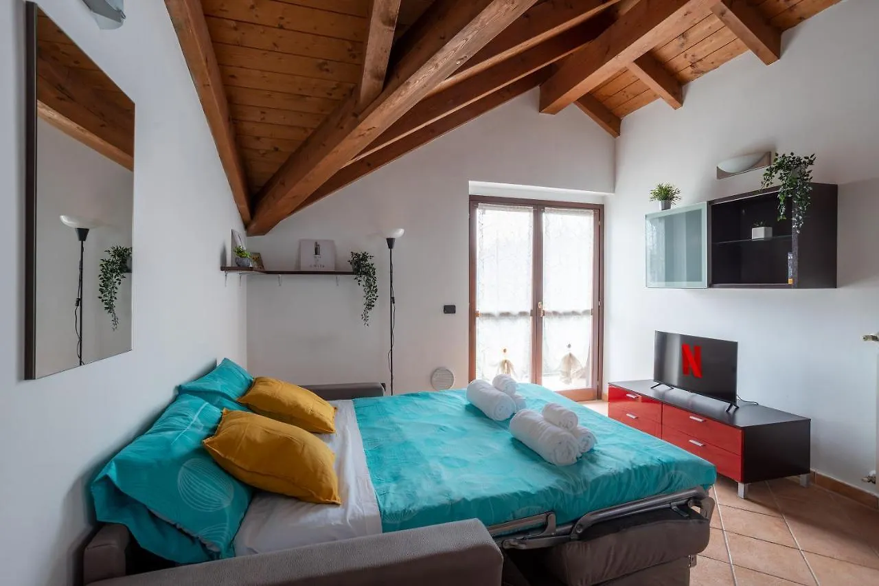 Apartamento 10' From Malpensa Shuttle, Netflix & Wi-Fi Casorate Sempione