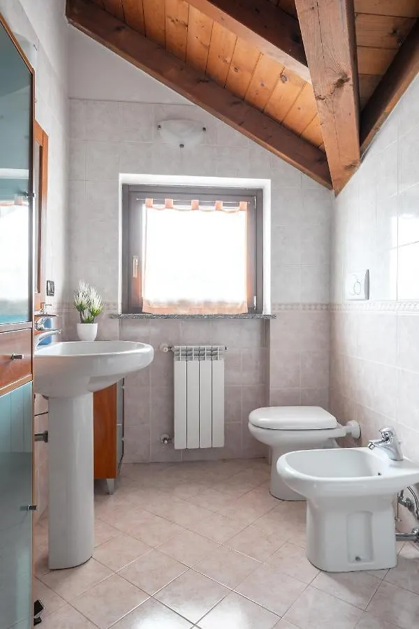 Apartamento 10' From Malpensa Shuttle, Netflix & Wi-Fi Casorate Sempione